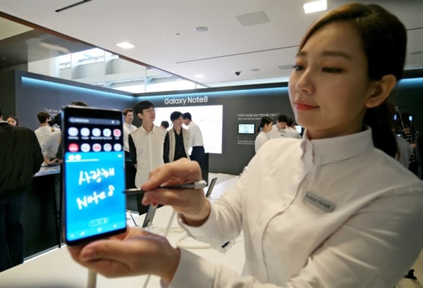 Thị phần của Samsung trên thị trường điện thoại thông minh Trung Quốc đã giảm xuống dưới 1%. Ảnh: Samsung Electronics.  
