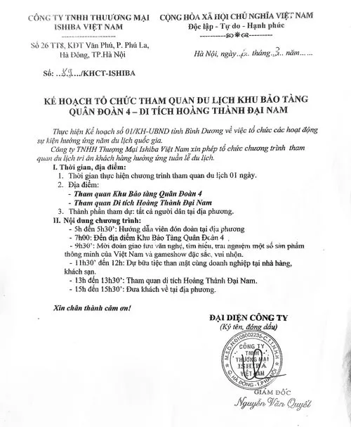 Văn bản tổ chức tham quan du lịch có đóng dấu của Công ty TNHH Thương mại Ishiba và chữ ký của ông Nguyễn Văn Quyết Ảnh: NINH TÂY    