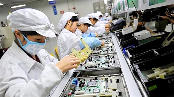 Hàng loạt các công ty sản xuất điện tử đã di dời dây chuyền sản xuất ra khỏi Trung Quốc Ảnh: vietnamconstruction.vn  