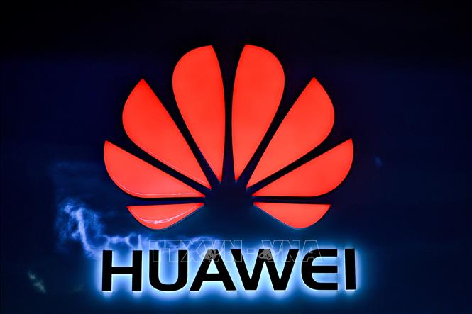 Biểu tượng Huawei. Ảnh: AFP/TTXVN