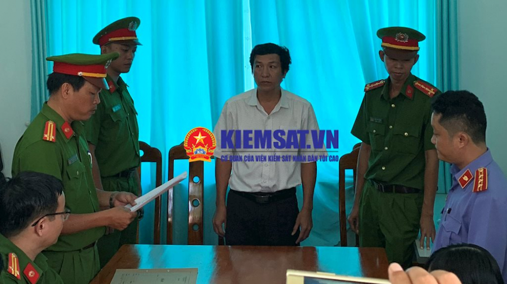 Cơ quan điều tra đọc lệnh bắt bị can Phạm Thanh Thái và Lê Hoàng Anh Tân