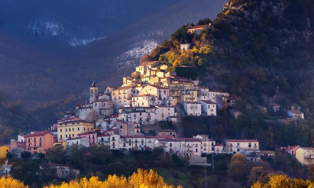 Một ngôi làng ở vùng Molise, miền Nam Italia