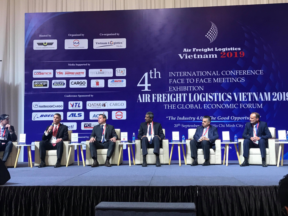 Nhiều chuyên gia trong và ngoài nước ngành vận tải hàng không tham dự Hội nghị quốc tế Air Freight Logistics Vietnam 2019 (Ảnh: Kim Ngọc)