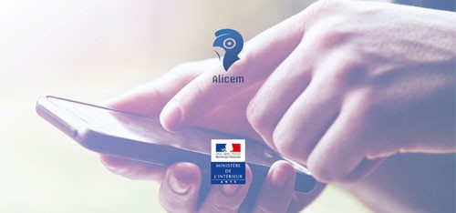 Kế hoạch thực hiện chương trình Alicem đang gây tranh cãi ở Pháp Ảnh: BLOOMBERG