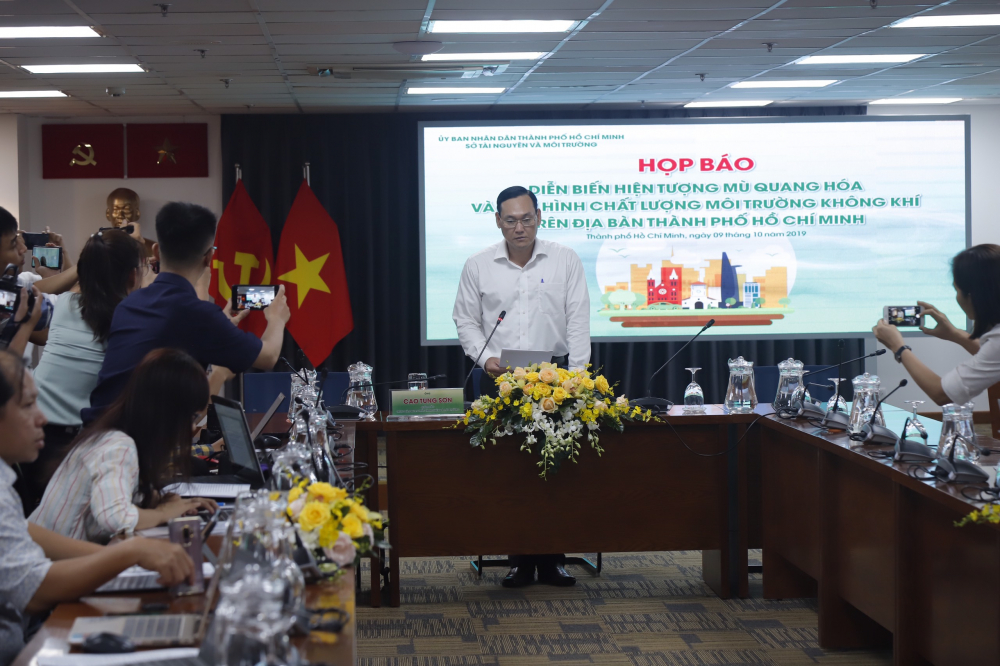 Theo ông Cao Tung Sơn, Giám đốc Trung tâm quan trắc tài nguyên và môi trường TP.HCM trong buổi họp báo chiều ngày 9/10.