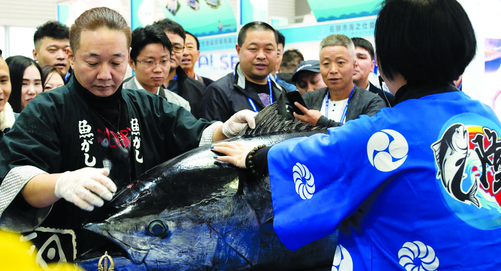 Hội chợ triển lãm thủy hải sản Trung Quốc thu hút nhiều nhà cung ứng từ khắp nơi trên thế giới tham gia.    