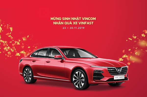 Chiếc sedan 5 chỗ mang thương hiệu xe Việt VinFast Lux A2.0 với thiết kế thời thượng và hiện đại là món quà tri ân đặc biệt Vincom dành tặng khách hàng nhân kỷ niệm 15 năm thành lập