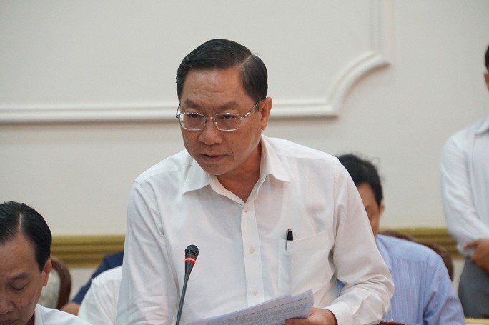 Giám đốc Sở Y tế Nguyễn Tấn Bỉnh cho biết nguy cơ phát thành dịch nếu không giám sát, phát hiện kịp thời các ca mới mắc trong trường học, trong các cơ sở tập trung đông người.