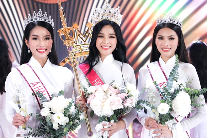 Đêm chung kết Hoa hậu Việt Nam 2020 gây nhiều ý kiến trái chiều về khâu tổ chức.
