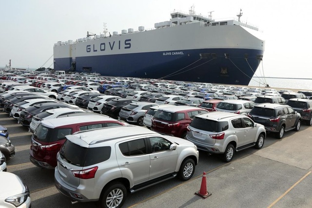 Thị trường xe tháng 11 tăng trưởng nhưng lượng xe nhập khẩu về Việt Nam lại giảm    