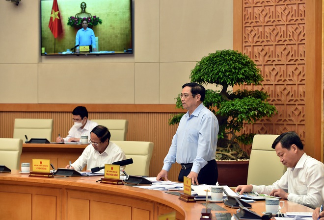Thủ tướng Phạm Minh Chính kết luận phiên họp đầu tiên của Chính phủ nhiệm kỳ mới (ảnh: VGP).