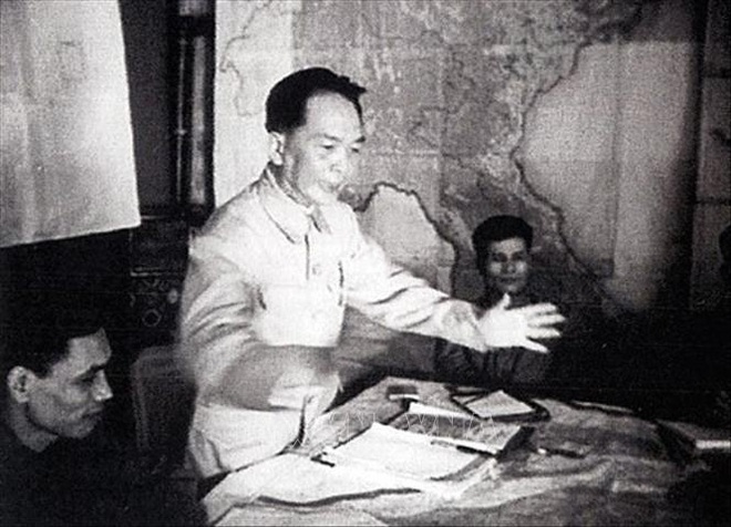 17h30 phút ngày 13/3/1954, Đại tướng, Tổng Tư lệnh Võ Nguyên Giáp ra lệnh nổ súng tấn công Tập đoàn cứ điểm Điện Biên Phủ. (Ảnh tư liệu).