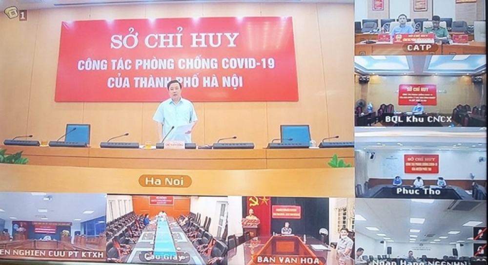 Phó Chủ tịch UBND TP Hà Nội Chử Xuân Dũng phát biểu chỉ đạo tại giao ban trực tuyến.