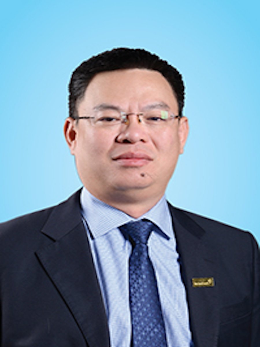 Thời điểm Vietinbank chi nhánh Hà Nội ký hợp đồng giải ngân cho Tập đoàn Đèo Cả vay hàng nghìn tỷ đồng (năm 2013), Giám đốc chi nhánh lúc đó là ông Trần Minh Bình, hiện là Tổng giám đốc Vietinbank (Ảnh: Vietinbank)