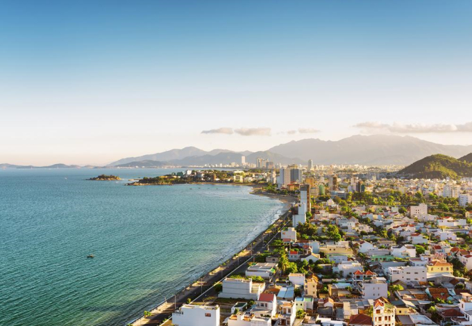 Cung đường ven biển ở thị trường mới nổi được lòng giới đầu tư. Ảnh: Shutterstock