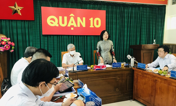 Chủ tịch UBND quận 10 Nguyễn Thị Thu Hường cho biết lãnh đạo quận luôn nhắc cán bộ tuyệt đối tránh việc 