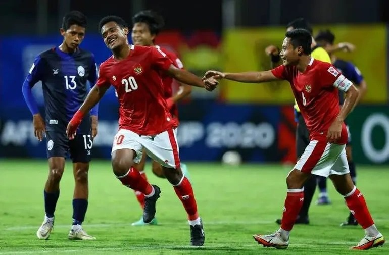 Tuyển Indonesia là tập thể cầu thủ trẻ giàu tốc độ, gây ấn tượng sau chiến thắng 4-2 trước Campuchia.