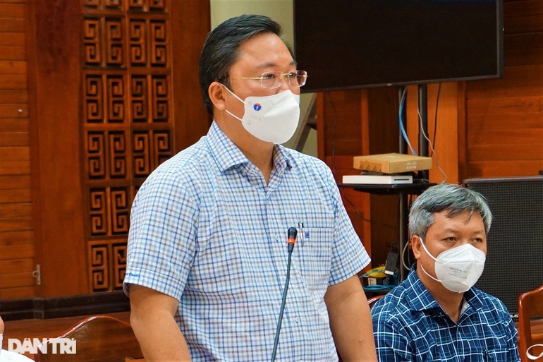 Ông Lê Trí Thanh - Chủ tịch UBND tỉnh Quảng Nam phát biểu tại cuộc họp báo.