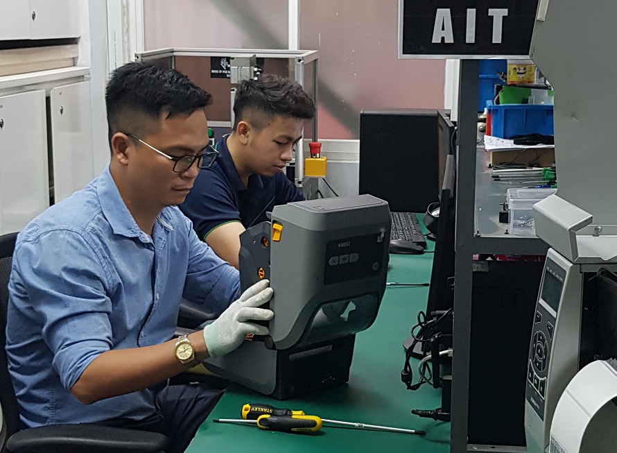 Trung tâm bảo hành của công ty công nghệ Zebra (Mỹ) mới mở ở Việt Nam gần đây đã sử dụng nhiều nhân lực công nghệ Việt. Ảnh: Zebra