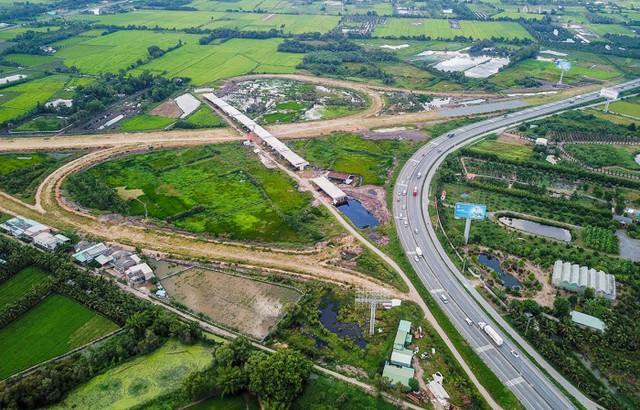 Cao tốc Mỹ An – Cao Lãnh trên địa phận tỉnh Đồng Tháp khi hoàn thành sẽ kết nối với quốc lộ N2, đường Hồ Chí Minh và cao tốc Bắc-Nam phía Tây (CT02). Ảnh minh họa: VGP
