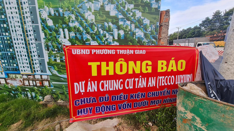 Chung cư Tân An bị UBND phường Thuận Giao cắm biển