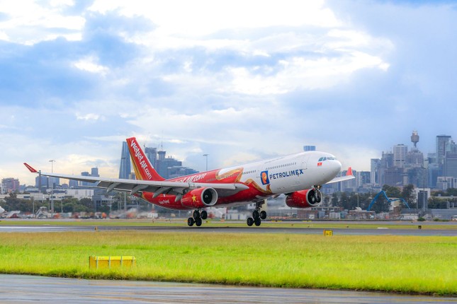 Hầu hết hãng bay Việt Nam đều có chuyến bay thẳng tới Australia (Ảnh: Vietjet Air).