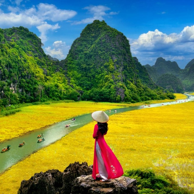 Việt Nam có rất nhiều điểm đến tạo nên sự hài lòng, phấn khích cho du khách.