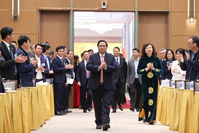 Thủ tướng Phạm Minh Chính sẽ có phát biểu chỉ đạo triển khai nhiệm vụ phát triển thị trường chứng khoán năm 2024. (Ảnh: VGP/Nhật Bắc).