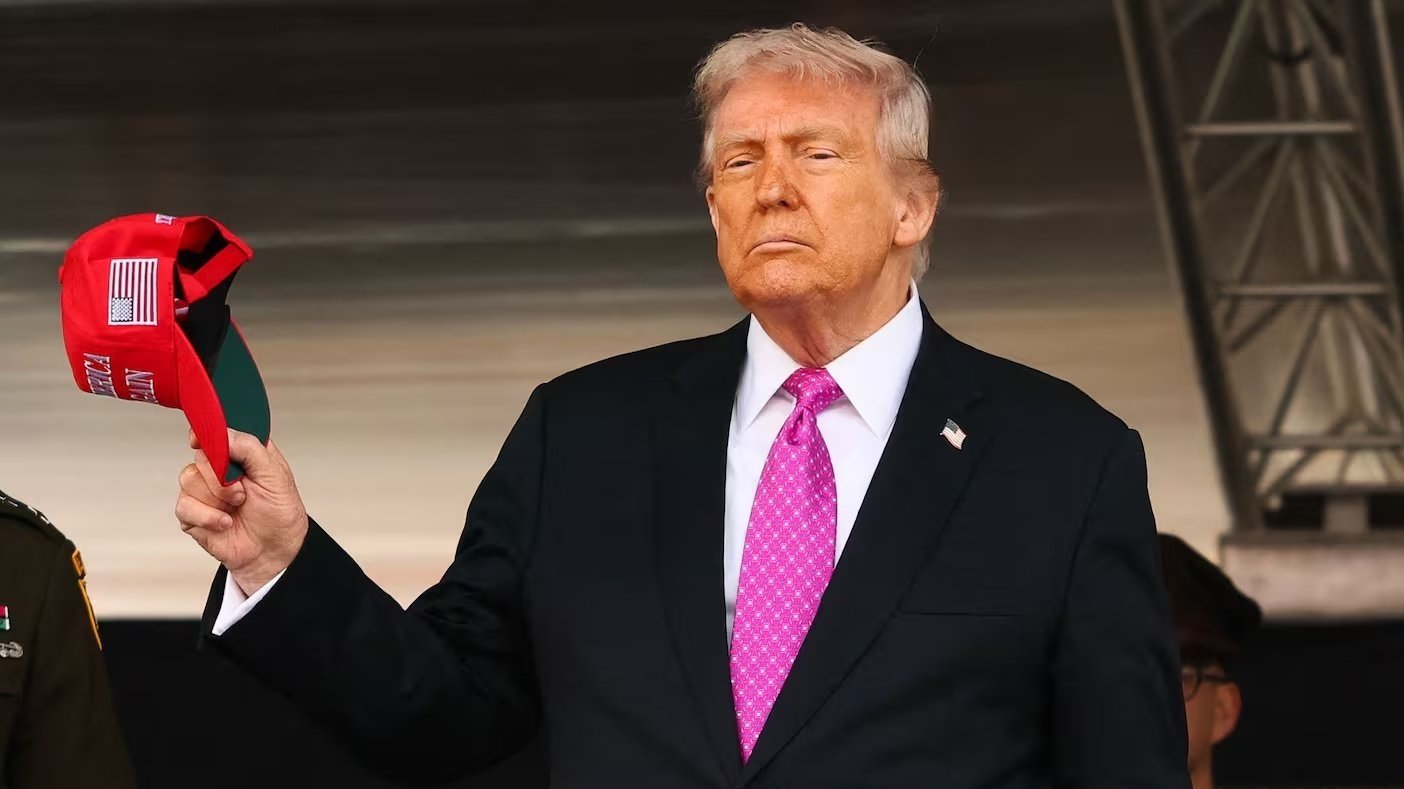 Tổng thống Trump hoãn áp thuế 50% với EU đến 9/7