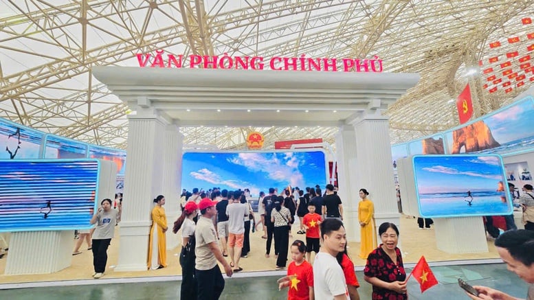 Kéo dài thời gian Triển lãm thành tựu Đất nước đến hết ngày 15/9/2025- Ảnh 1.