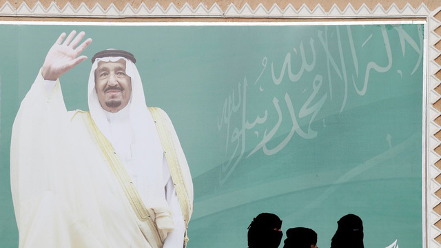 Quốc vương Salman bin Abdulaziz Al Saud của Saudi Arabia có thái độ rất cứng rắn với chính quyền Canada về vấn đề nhân quyền