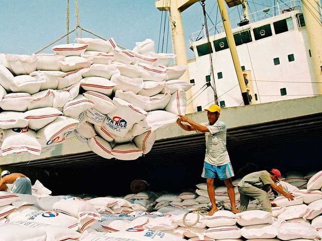 Xuất khẩu gạo sang Trung Quốc vẫn chiếm thị phần lớn nhất của Việt Nam.