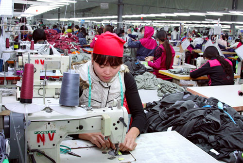 Dệt may là một trong những lĩnh vực xuất khẩu chủ lực của Việt Nam. Ảnh: Thái Hiền