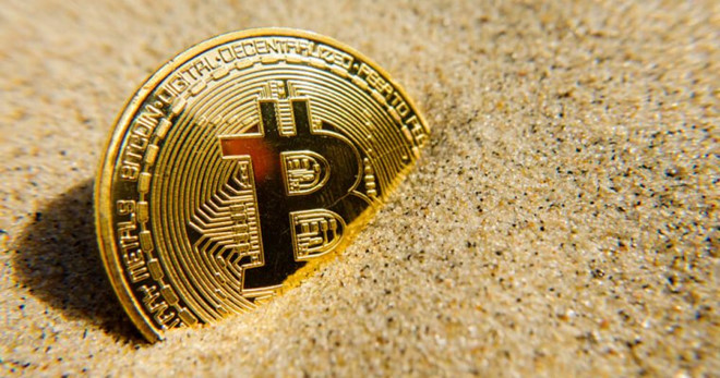 Đồng Bitcoin tăng nhẹ trở lại sau đợt giảm giá cuối tuần. Ảnh: CNN.