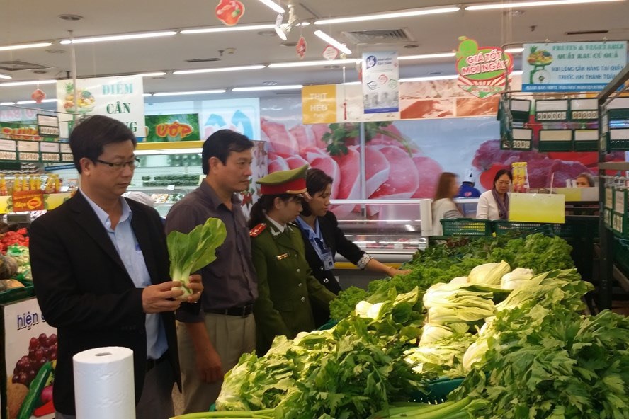 Kiểm tra an toàn thực phẩm tại Thừa Thiên Huế. Ảnh: Chi cục ATTP Thừa Thiên Huế 