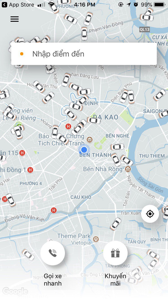 Hãng Phương Trang đang phát triển ứng dụng Vato trên điện thoại để cạnh tranh với Grab sau khi Uber rút khỏi thị trường Ảnh: TẤN THẠNH