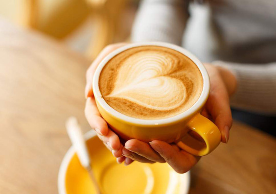 Cà phê có triển vọng trở thành thức uống bổ sung vào chế độ điều trị cho người từng bị đau tim - ảnh: INDEPENDENT