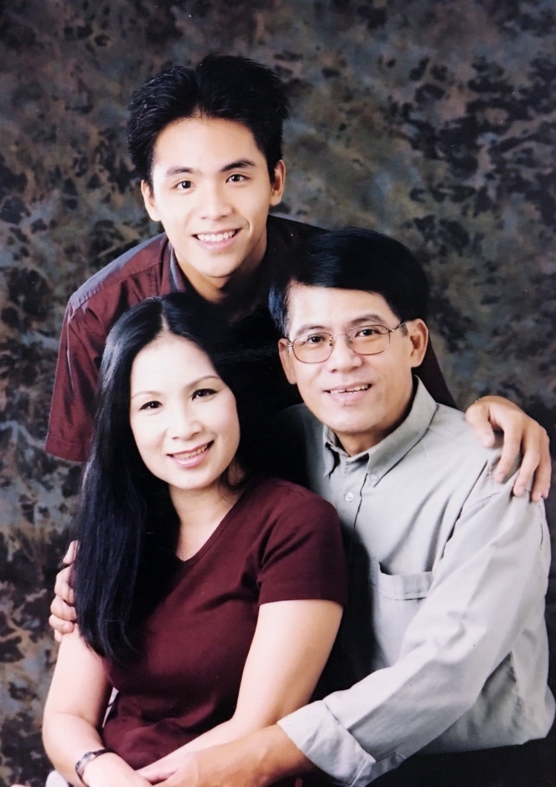 Nghệ sĩ Kim Xuân và gia đình hạnh phúc.