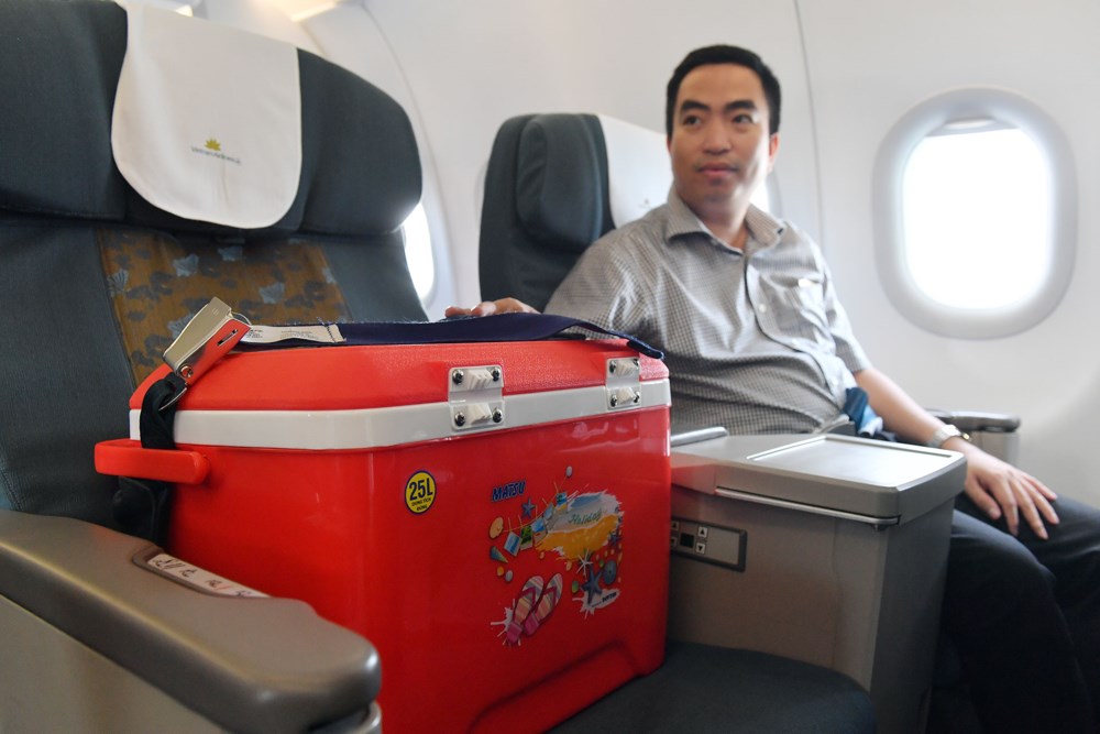 Vietnam Airlines sẽ hỗ trợ tối đa cho các thủ tục vận chuyển mô/tạng và miễn phí ghế ngồi cho thùng đựng mô/tạng trong quá trình điều phối mô/tạng của Trung tâm Điều phối ghép tạng Quốc gia