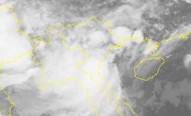     Hình ảnh vệ tinh của áp thấp nhiệt đới sáng 17/8. Ảnh: NCHMF. 