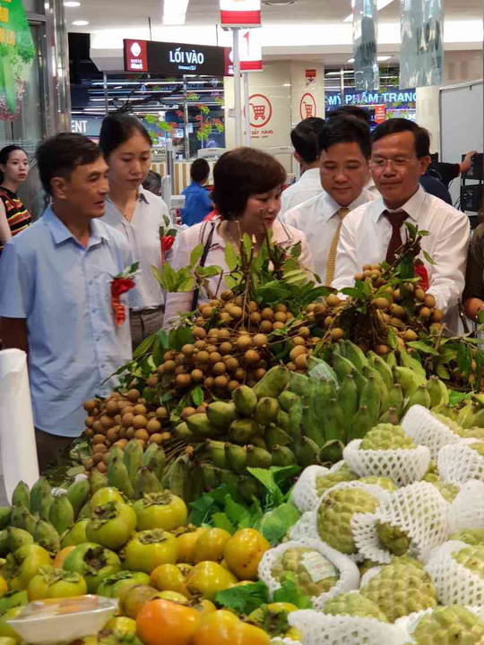 Nông sản an toàn Sơn La được quảng bá tại Lotte Mart ở Hà Nội