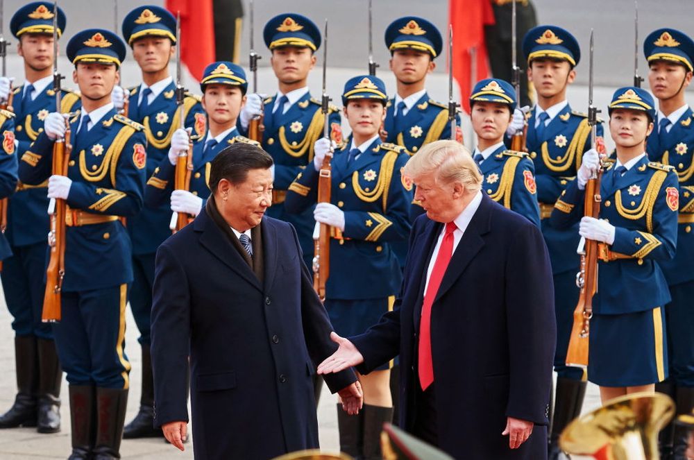      Tổng thống Mỹ Donald Trump gây áp lực bằng các chương trình thuế vì muốn Trung Quốc thay đổi hoạt động thương mại  không công bằng với doanh nghiệp Mỹ. (Ảnh: Tass)  