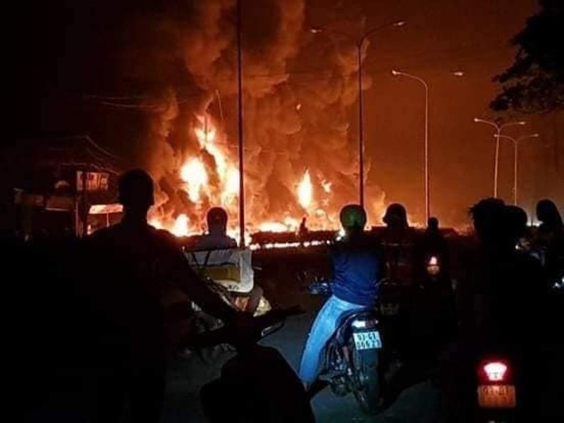 Hiện trường vụ hỏa hoạn rạng sáng 22-11 tại Bình Phước