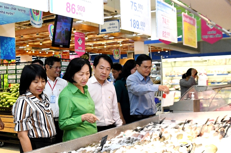 Đảm bảo vệ sinh an toàn thực là ưu tiên hàng đầu của hệ thống siêu thị Saigon Co.op