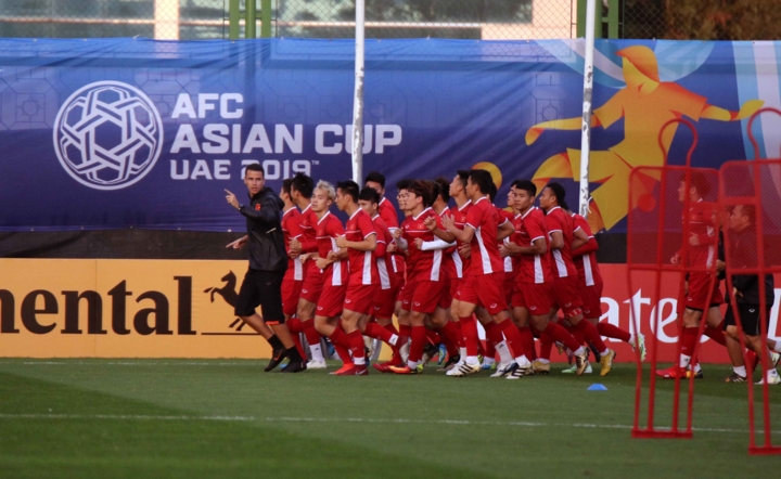 Trận ra quân của ĐT Việt Nam ở Asian Cup 2019 gặp ĐT Iraq sẽ diễn ra lúc 20h30 ngày 8/1.  
