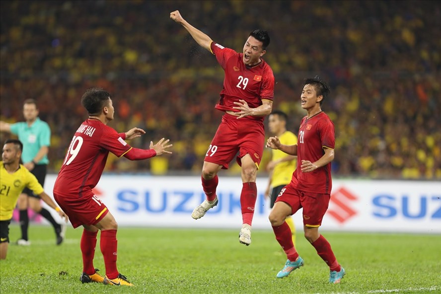 Tiền vệ Huy Hùng thừa nhận ĐT Việt Nam đã suy giảm thể lực một cách đáng kể sau 3 trận vòng bảng Asian Cup 2019. Ảnh: Đ.Đ  