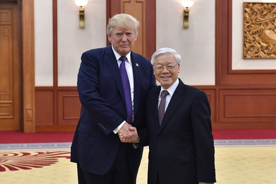 Tổng Bí thư Nguyễn Phú Trọng và Tổng thống Mỹ Donald Trump tại chuyến thăm cấp Nhà nước đến Việt Nam tháng 11/2017 - Ảnh: Lao động