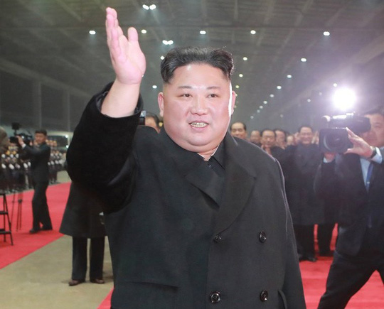 Ông Kim Jong-un về đến Bình Nhưỡng hôm 5-3. Ảnh: KCNA    