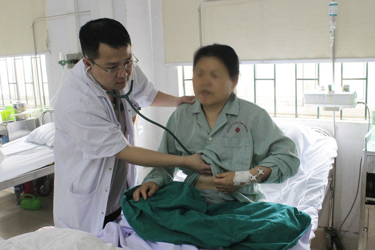 Nữ du khách Trung Quốc bị nhồi máu cơ tim khi đang đi du lịch ở Việt Nam được cứu sống nhờ cấp cứu kịp thời- Ảnh: Bệnh viện cung cấp