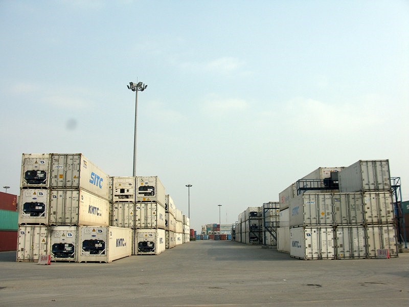 Bãi chứa container lạnh cảng Đình Vũ (ảnh trang web  Cảng Đình Vũ)